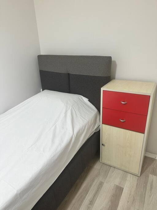 Taksim Cihangir'de 2+1 Апартаменты Стамбул