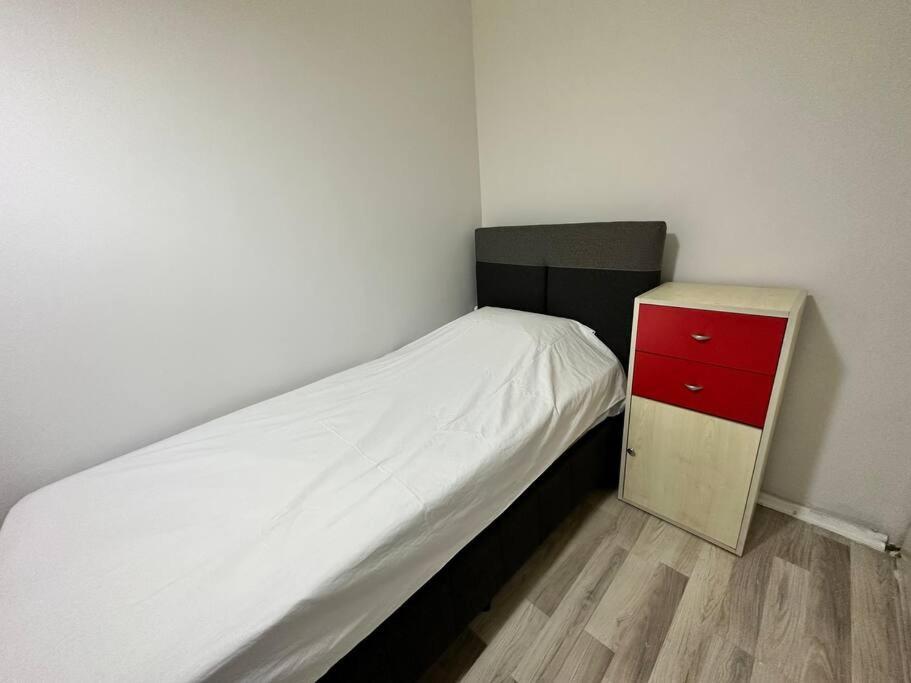 Taksim Cihangir'de 2+1 Апартаменты *